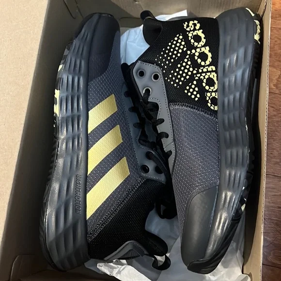 adidas gazelle silver green womens Adidas OwnTheGame 2.0